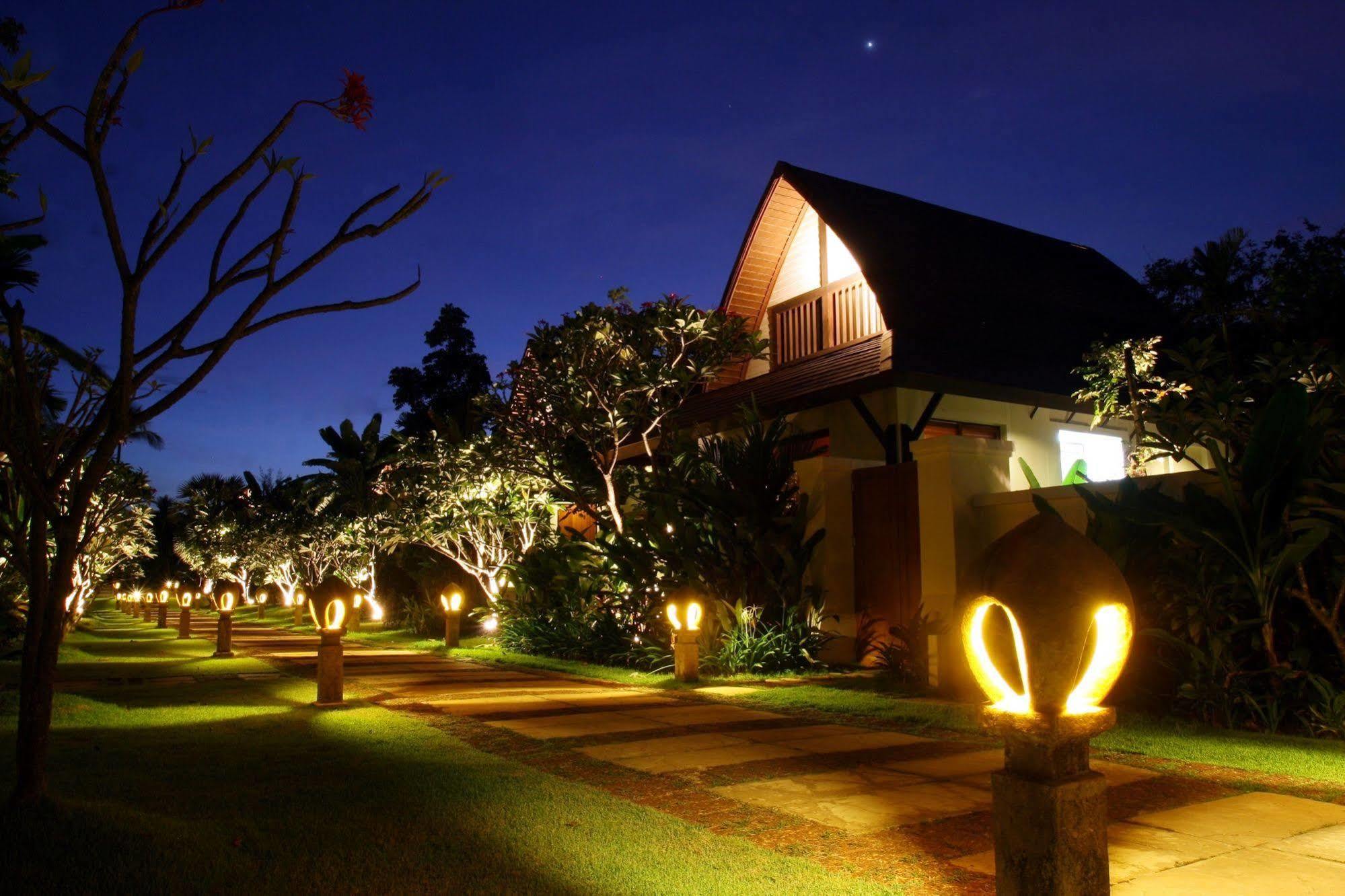 Barali Beach Resort & Spa Koh Chang Esterno foto